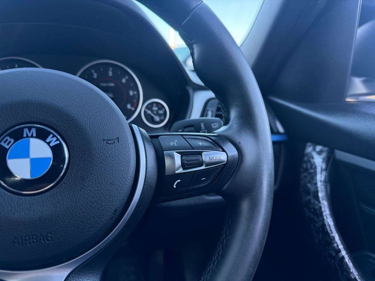2013 BMW 3 SERIES 2013 BMW 3 SERIES