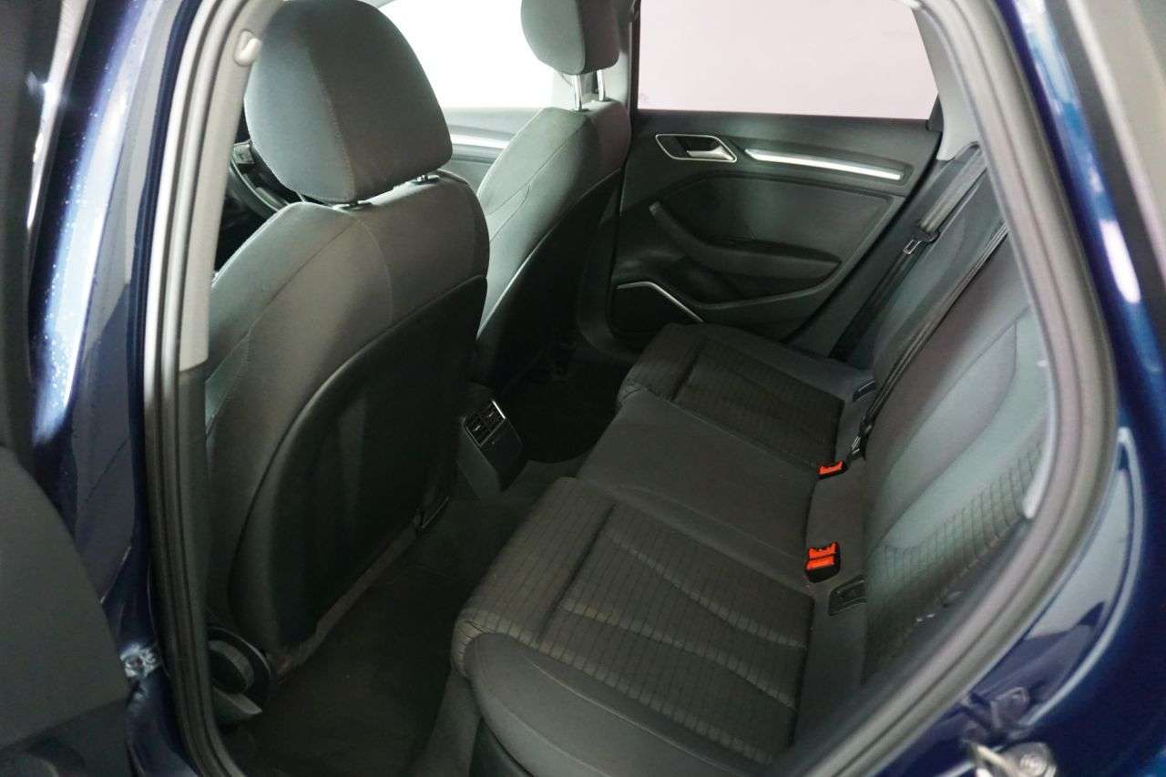 2016 AUDI A3 2016 AUDI A3