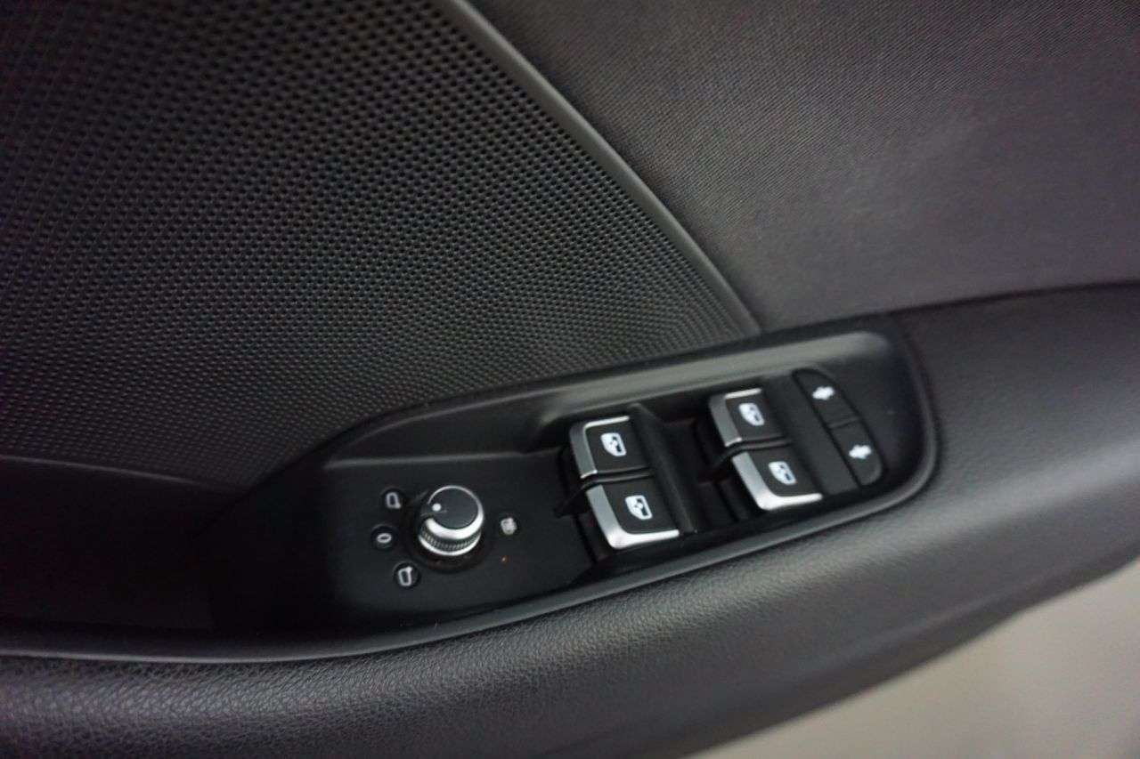 2016 AUDI A3 2016 AUDI A3