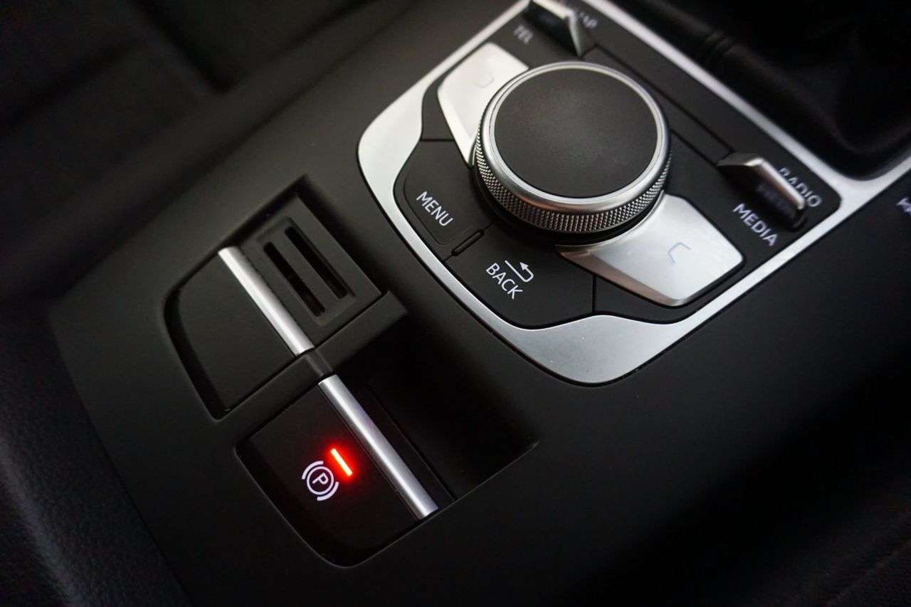 2016 AUDI A3 2016 AUDI A3