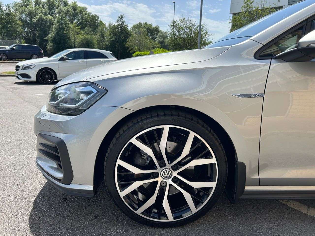 2019 VOLKSWAGEN GOLF 2019 VOLKSWAGEN GOLF