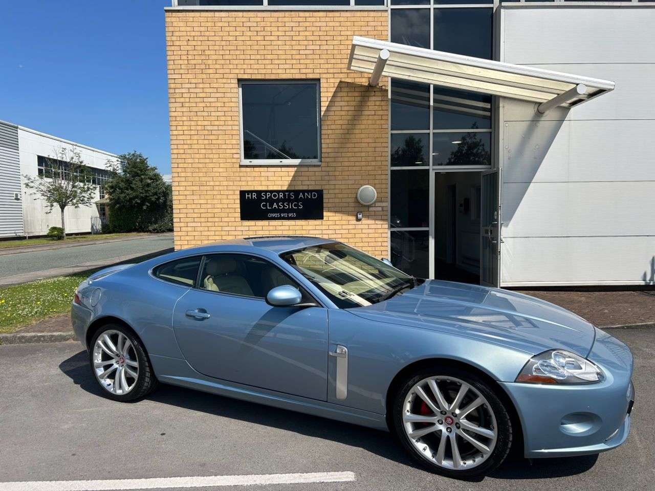A 2007 JAGUAR XK 4.2 V8 Coupe 2dr Petrol Auto Euro 4 (300 ps)-Superb Low Mileage Example-3 F A 2007 JAGUAR XK 4.2 V8 Coupe 2dr Petrol Auto Euro 4 (300 ps)-Superb Low Mileage Example-3 F