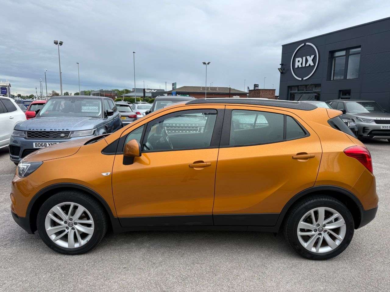 A 2019 VAUXHALL MOKKA X 1.4i Turbo Design Nav SUV 5dr Petrol Auto Euro 6 (140 ps) A 2019 VAUXHALL MOKKA X 1.4i Turbo Design Nav SUV 5dr Petrol Auto Euro 6 (140 ps)