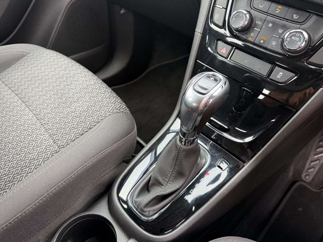 2019 VAUXHALL MOKKA X 2019 VAUXHALL MOKKA X