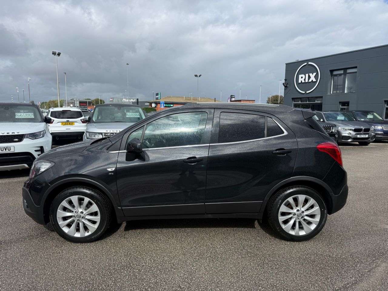 A 2014 VAUXHALL MOKKA 1.6 SE SUV 5dr Petrol Manual 2WD Euro 5-HEATED BLACK LEATHER-BLUETOOTH-CRUI A 2014 VAUXHALL MOKKA 1.6 SE SUV 5dr Petrol Manual 2WD Euro 5-HEATED BLACK LEATHER-BLUETOOTH-CRUI