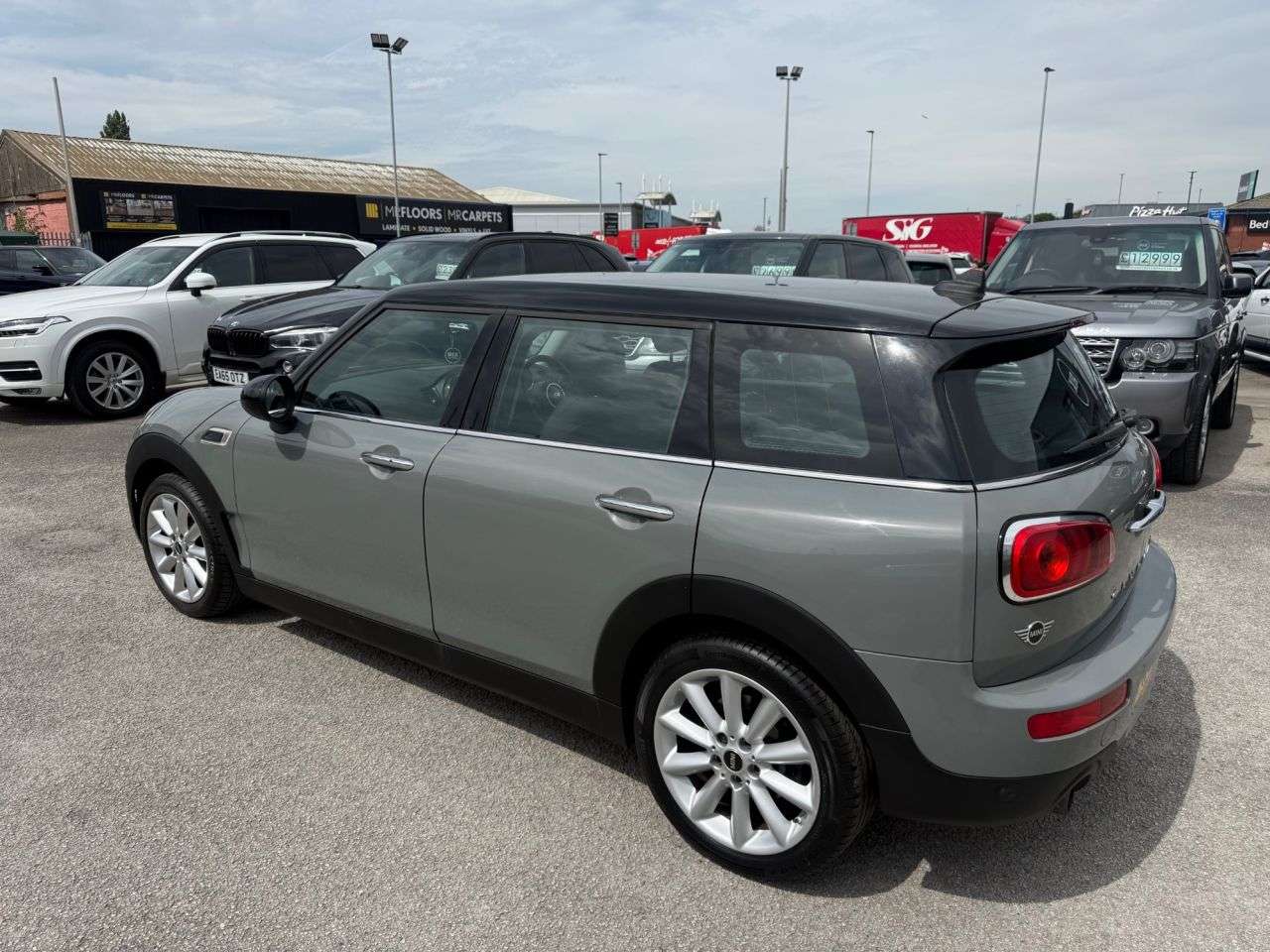 A 2018 MINI CLUBMAN 1.5 Cooper Estate 6dr Petrol Auto Euro 6 (s/s) (136 ps) A 2018 MINI CLUBMAN 1.5 Cooper Estate 6dr Petrol Auto Euro 6 (s/s) (136 ps)