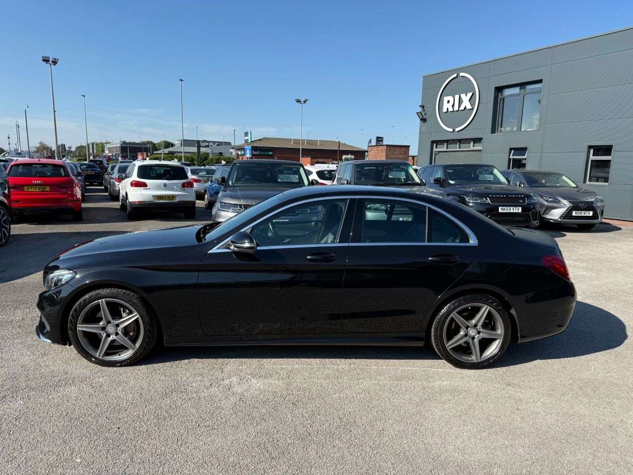 A 2017 MERCEDES-BENZ C CLASS 2.1 C220d AMG Line Saloon 4dr Diesel G-Tronic+ Euro 6-2 FORMER KEEPERS-HEAT A 2017 MERCEDES-BENZ C CLASS 2.1 C220d AMG Line Saloon 4dr Diesel G-Tronic+ Euro 6-2 FORMER KEEPERS-HEAT