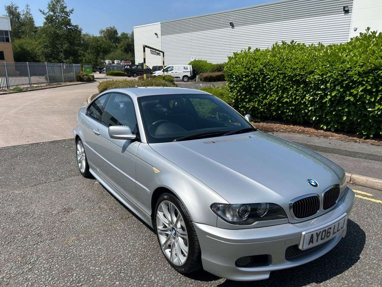 A 2006 BMW 3 SERIES 2.5 325Ci 325 M Sport Coupe 2dr Petrol Automatic (229 g/km, 192 bhp)-Fantas A 2006 BMW 3 SERIES 2.5 325Ci 325 M Sport Coupe 2dr Petrol Automatic (229 g/km, 192 bhp)-Fantas