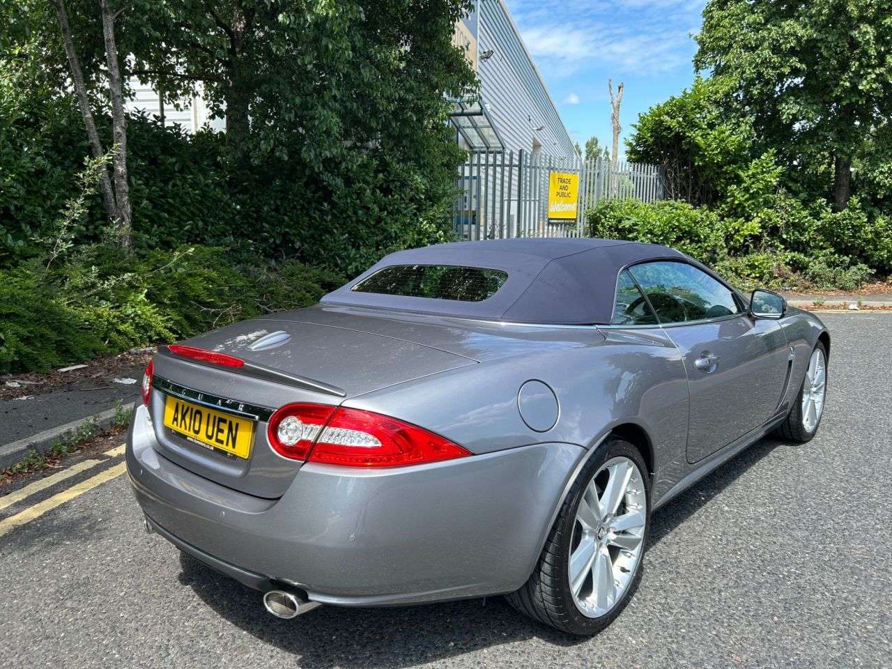 A 2010 JAGUAR XK 5.0 V8 Convertible 2dr Petrol Auto Euro 5 (385 ps)-Fantastic Low Mileage Ex A 2010 JAGUAR XK 5.0 V8 Convertible 2dr Petrol Auto Euro 5 (385 ps)-Fantastic Low Mileage Ex