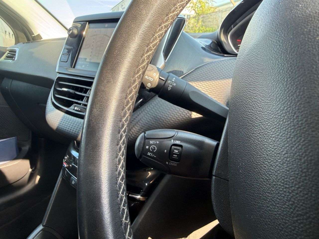 2018 PEUGEOT 208 2018 PEUGEOT 208