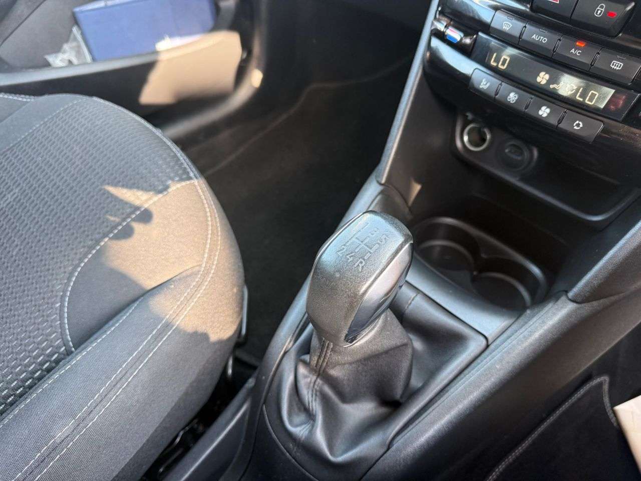 2018 PEUGEOT 208 2018 PEUGEOT 208