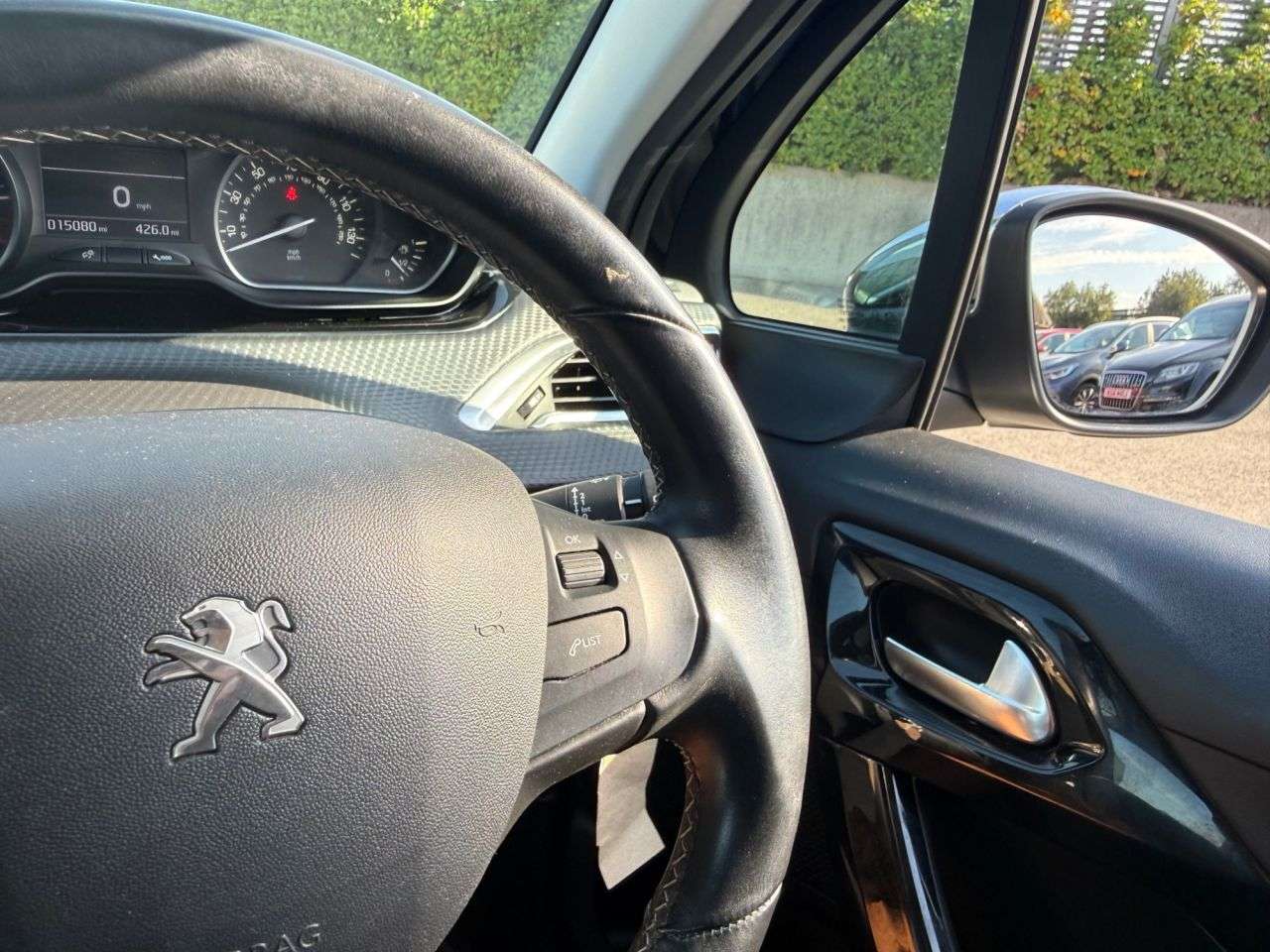 2018 PEUGEOT 208 2018 PEUGEOT 208