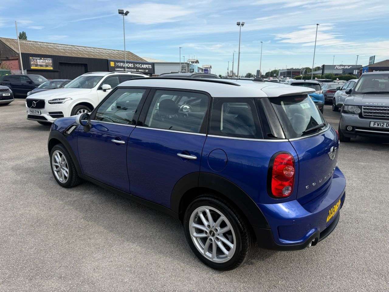 A 2016 MINI COUNTRYMAN 2.0 Cooper SD SUV 5dr Diesel Manual Euro 5 (s/s) (143 ps) A 2016 MINI COUNTRYMAN 2.0 Cooper SD SUV 5dr Diesel Manual Euro 5 (s/s) (143 ps)