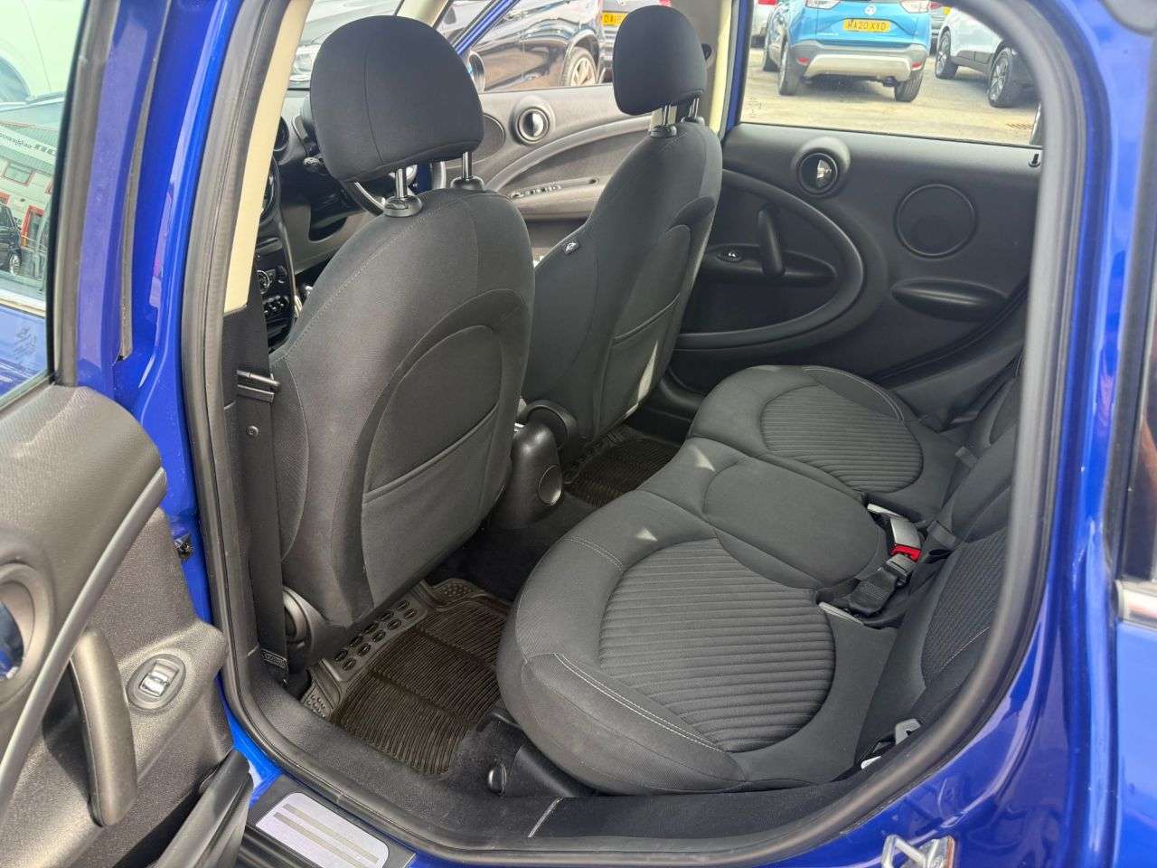 2016 MINI COUNTRYMAN 2016 MINI COUNTRYMAN