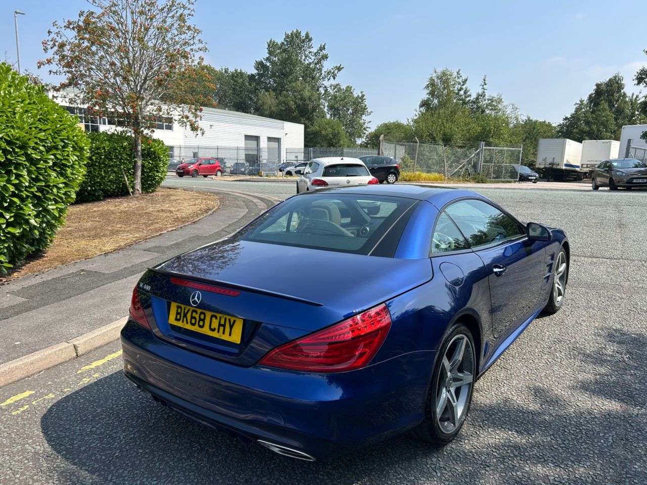 A 2018 MERCEDES-BENZ SL 3.0 SL400 V6 AMG Line (Premium) Convertible 2dr Petrol G-Tronic+ Euro 6 (s/ A 2018 MERCEDES-BENZ SL 3.0 SL400 V6 AMG Line (Premium) Convertible 2dr Petrol G-Tronic+ Euro 6 (s/