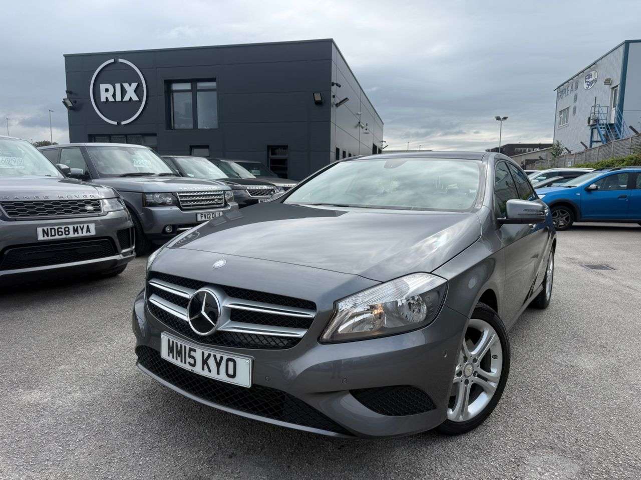 A 2015 MERCEDES-BENZ A CLASS 1.6 A200 Sport Edition Hatchback 5dr Petrol 7G-DCT Euro 6-1 OWNER FROM NEW- A 2015 MERCEDES-BENZ A CLASS 1.6 A200 Sport Edition Hatchback 5dr Petrol 7G-DCT Euro 6-1 OWNER FROM NEW-
