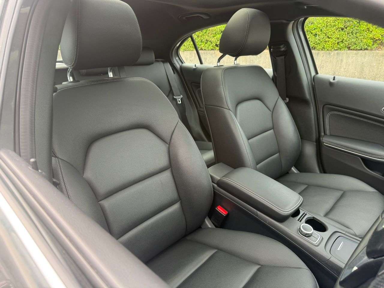 2015 MERCEDES-BENZ A CLASS 2015 MERCEDES-BENZ A CLASS