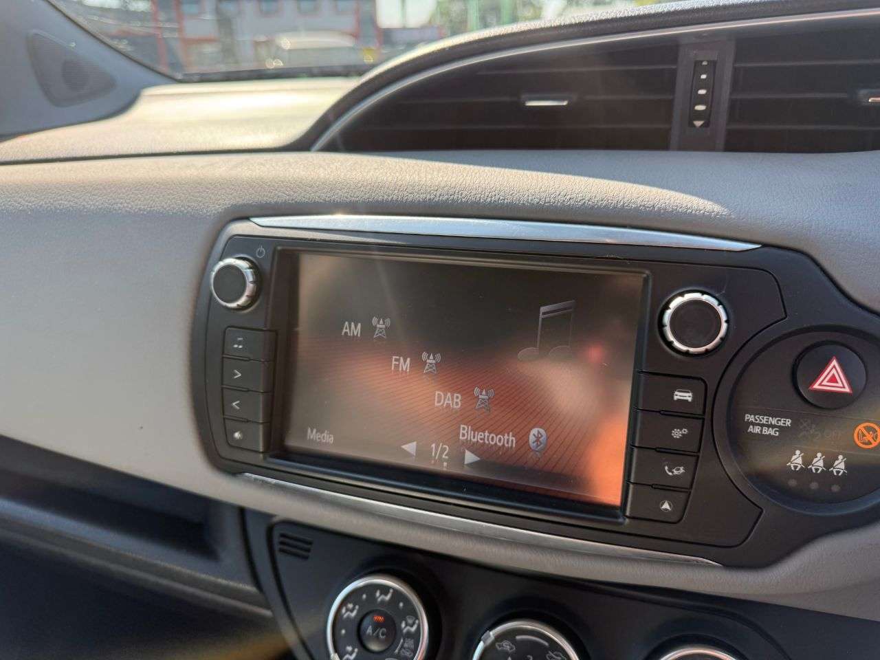 2016 TOYOTA YARIS 2016 TOYOTA YARIS