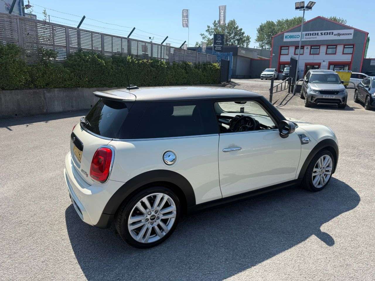 2017 MINI HATCH 2017 MINI HATCH
