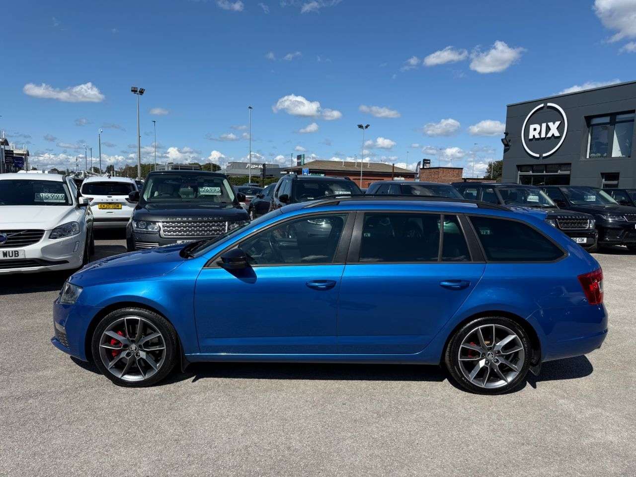 A 2013 SKODA OCTAVIA 2.0 TDI vRS Estate 5dr Diesel Manual Euro 5-FINISHED IN RACE BLUE-BLUETOOTH A 2013 SKODA OCTAVIA 2.0 TDI vRS Estate 5dr Diesel Manual Euro 5-FINISHED IN RACE BLUE-BLUETOOTH