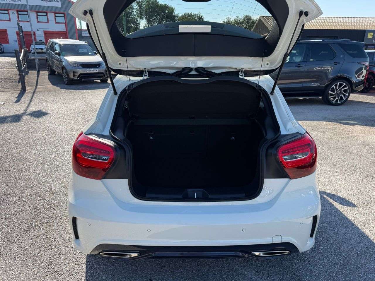 2018 MERCEDES-BENZ A CLASS 2018 MERCEDES-BENZ A CLASS