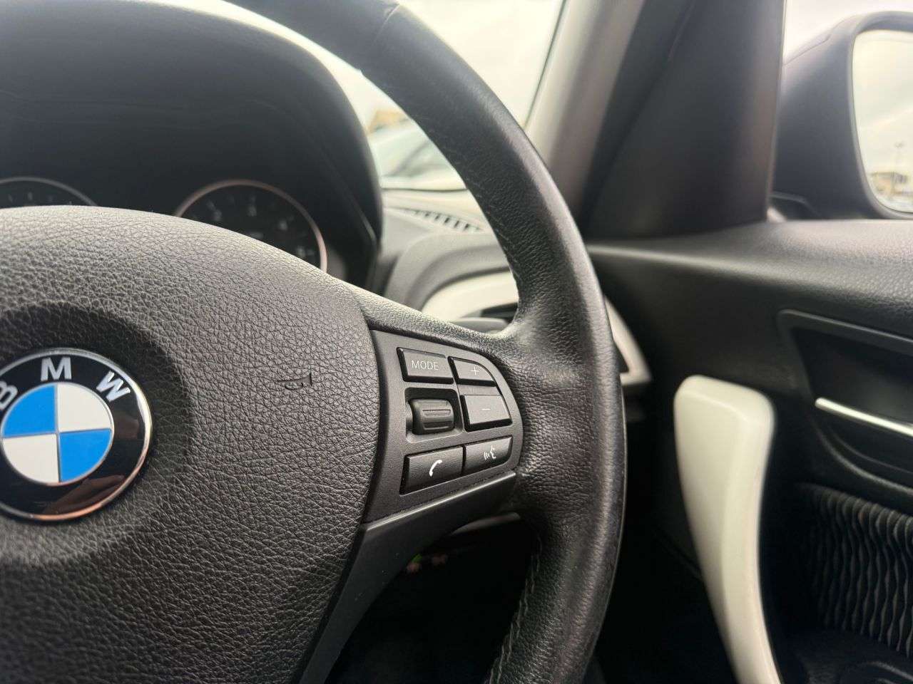2016 BMW 1 SERIES 2016 BMW 1 SERIES