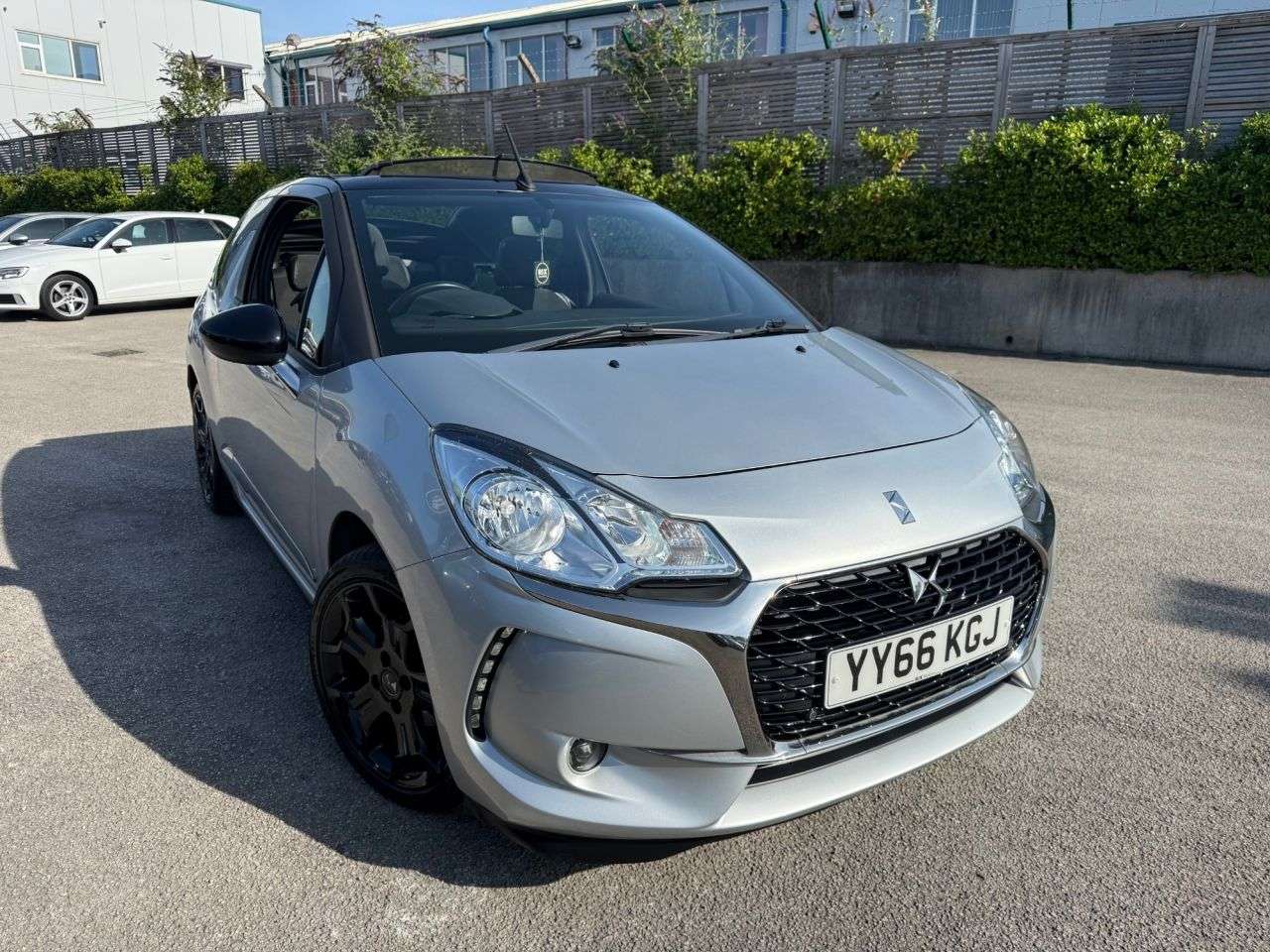 2016 DS AUTOMOBILES DS 3 2016 DS AUTOMOBILES DS 3