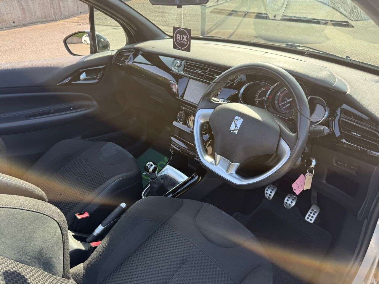 2016 DS AUTOMOBILES DS 3 2016 DS AUTOMOBILES DS 3