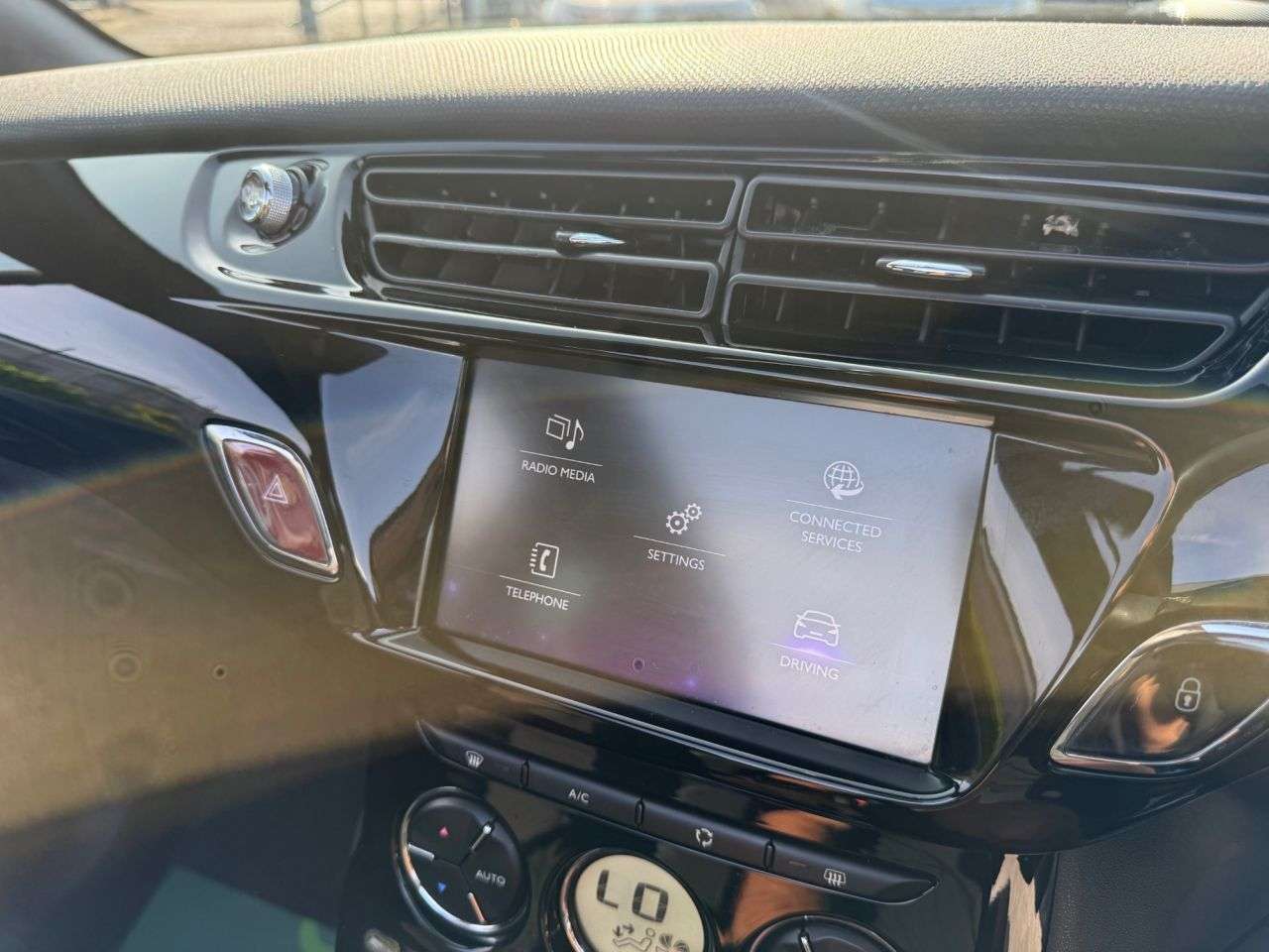 2016 DS AUTOMOBILES DS 3 2016 DS AUTOMOBILES DS 3