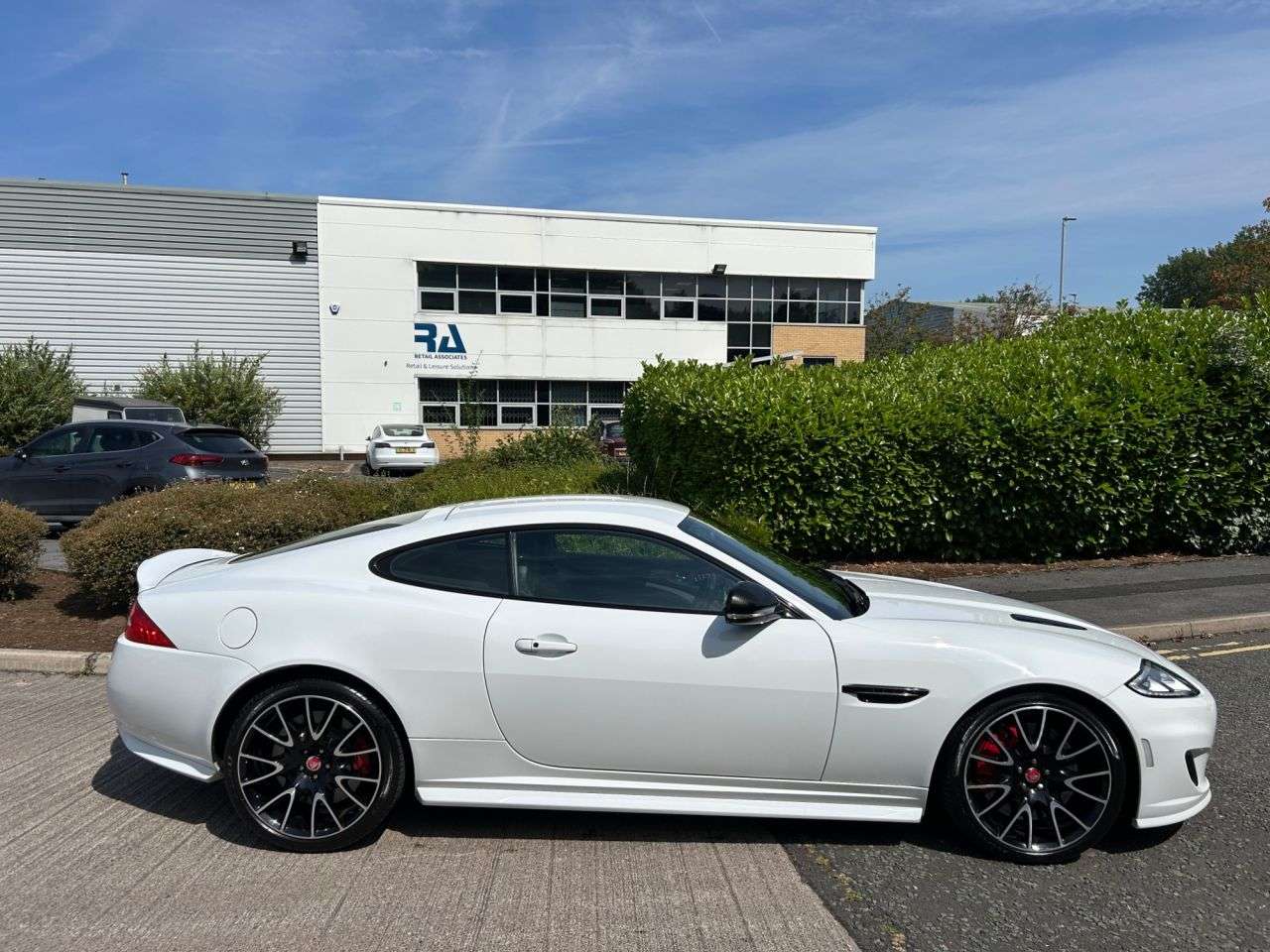 A 2014 JAGUAR XK 5.0 V8 Dynamic R Coupe 2dr Petrol Auto Euro 5 (510 ps)-Fantastic Low Mileag A 2014 JAGUAR XK 5.0 V8 Dynamic R Coupe 2dr Petrol Auto Euro 5 (510 ps)-Fantastic Low Mileag