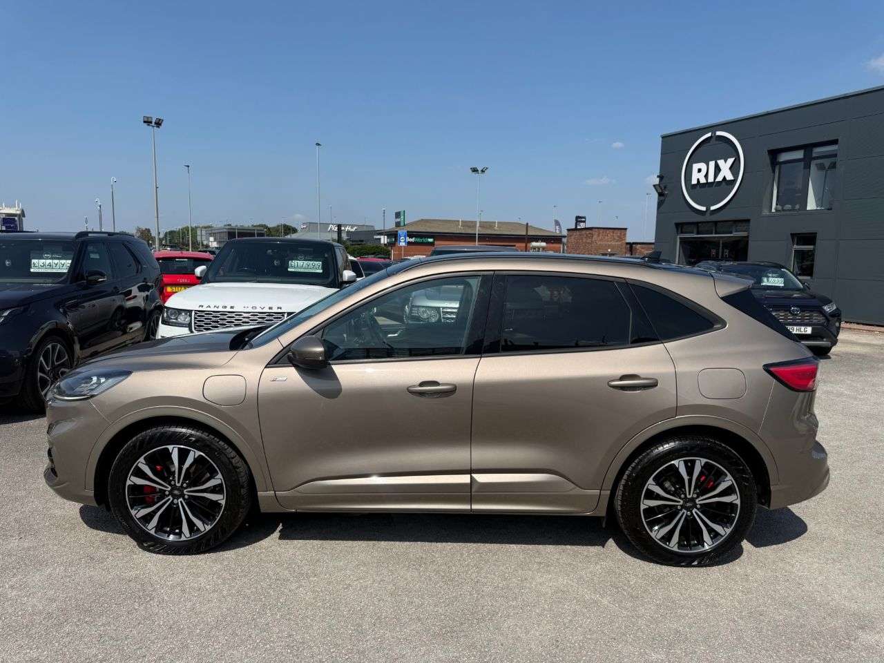 A 2022 FORD KUGA 1.5T EcoBoost ST-Line Edition SUV 5dr Petrol Manual Euro 6-2 FORMER KEEPERS A 2022 FORD KUGA 1.5T EcoBoost ST-Line Edition SUV 5dr Petrol Manual Euro 6-2 FORMER KEEPERS