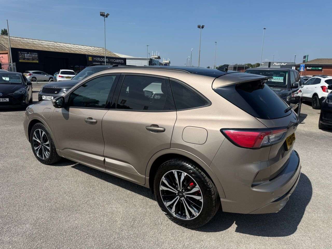 A 2022 FORD KUGA 1.5T EcoBoost ST-Line Edition SUV 5dr Petrol Manual Euro 6-2 FORMER KEEPERS A 2022 FORD KUGA 1.5T EcoBoost ST-Line Edition SUV 5dr Petrol Manual Euro 6-2 FORMER KEEPERS