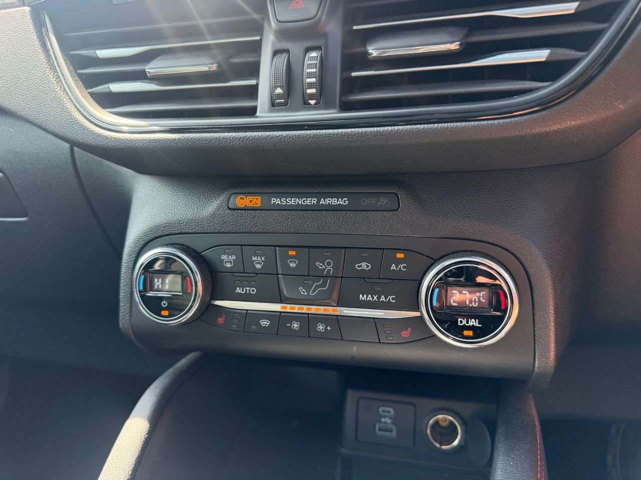 2022 FORD KUGA 2022 FORD KUGA