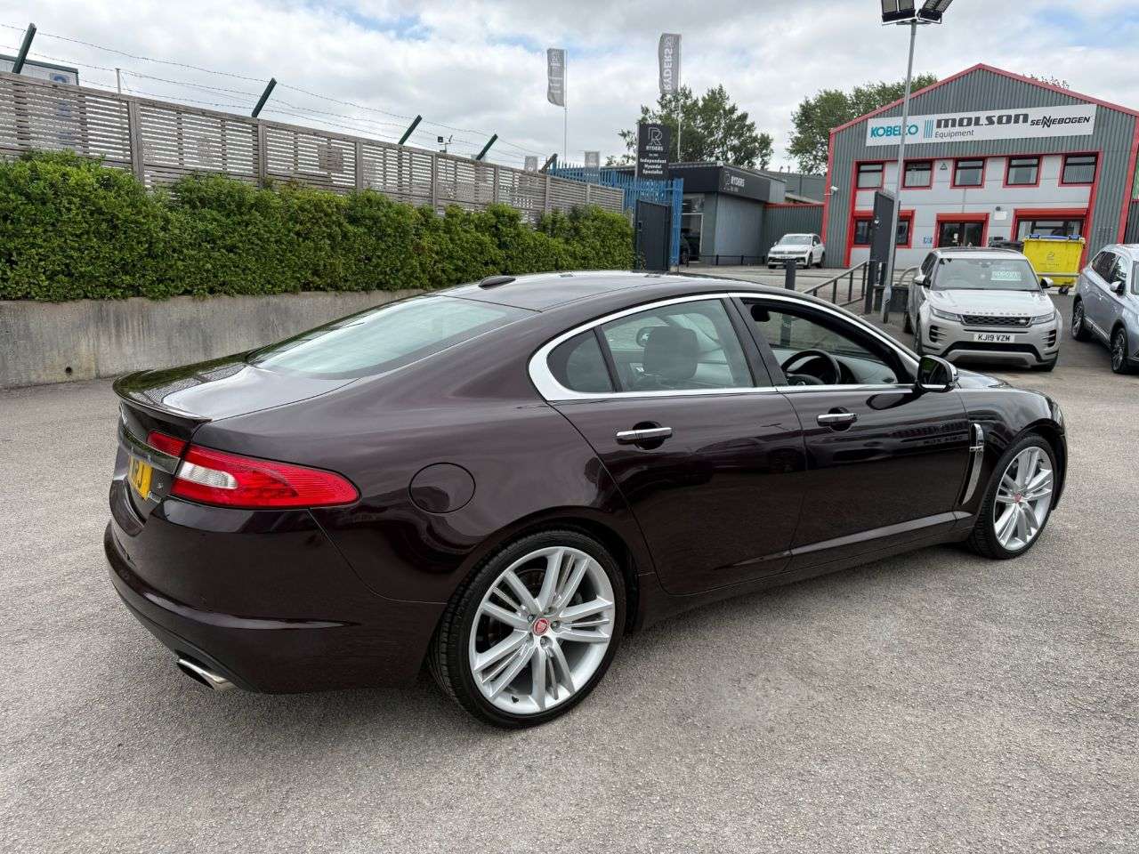 2011 JAGUAR XF 2011 JAGUAR XF