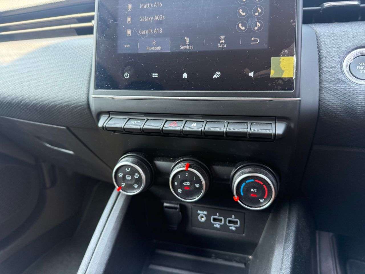 2020 RENAULT CLIO 2020 RENAULT CLIO