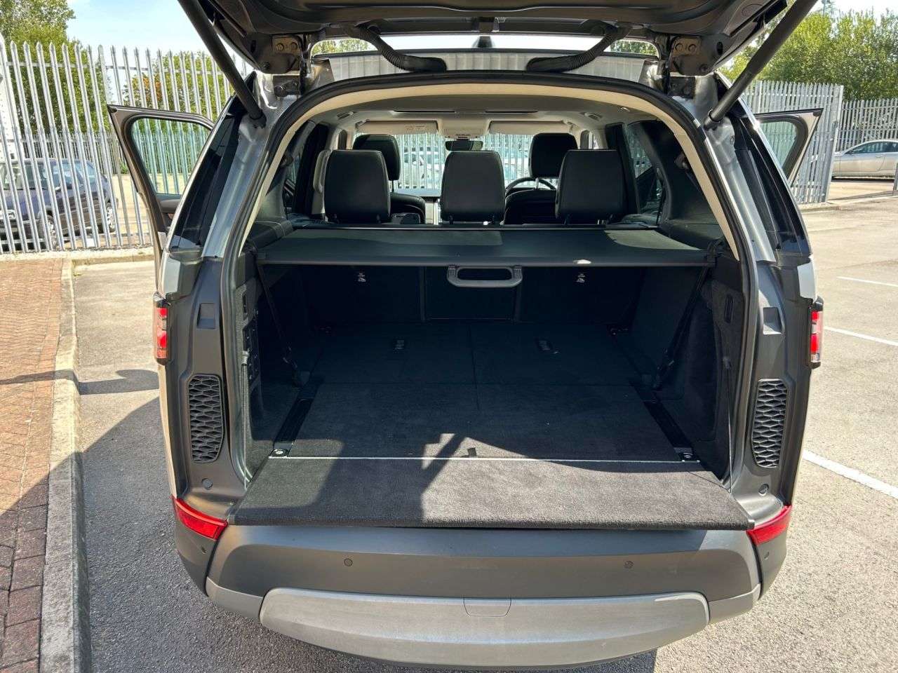 2018 LAND ROVER DISCOVERY 5 2018 LAND ROVER DISCOVERY 5