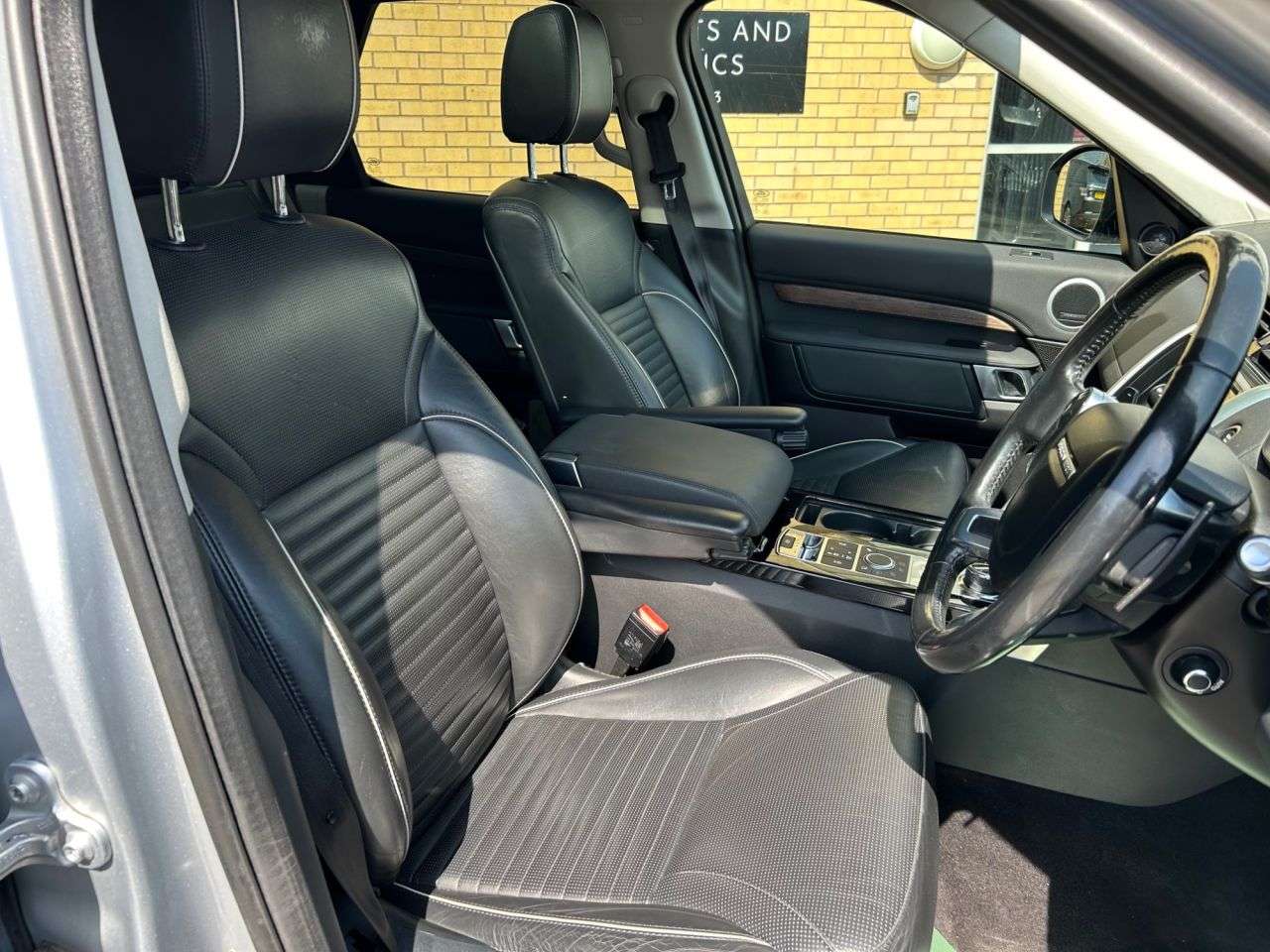 2018 LAND ROVER DISCOVERY 5 2018 LAND ROVER DISCOVERY 5