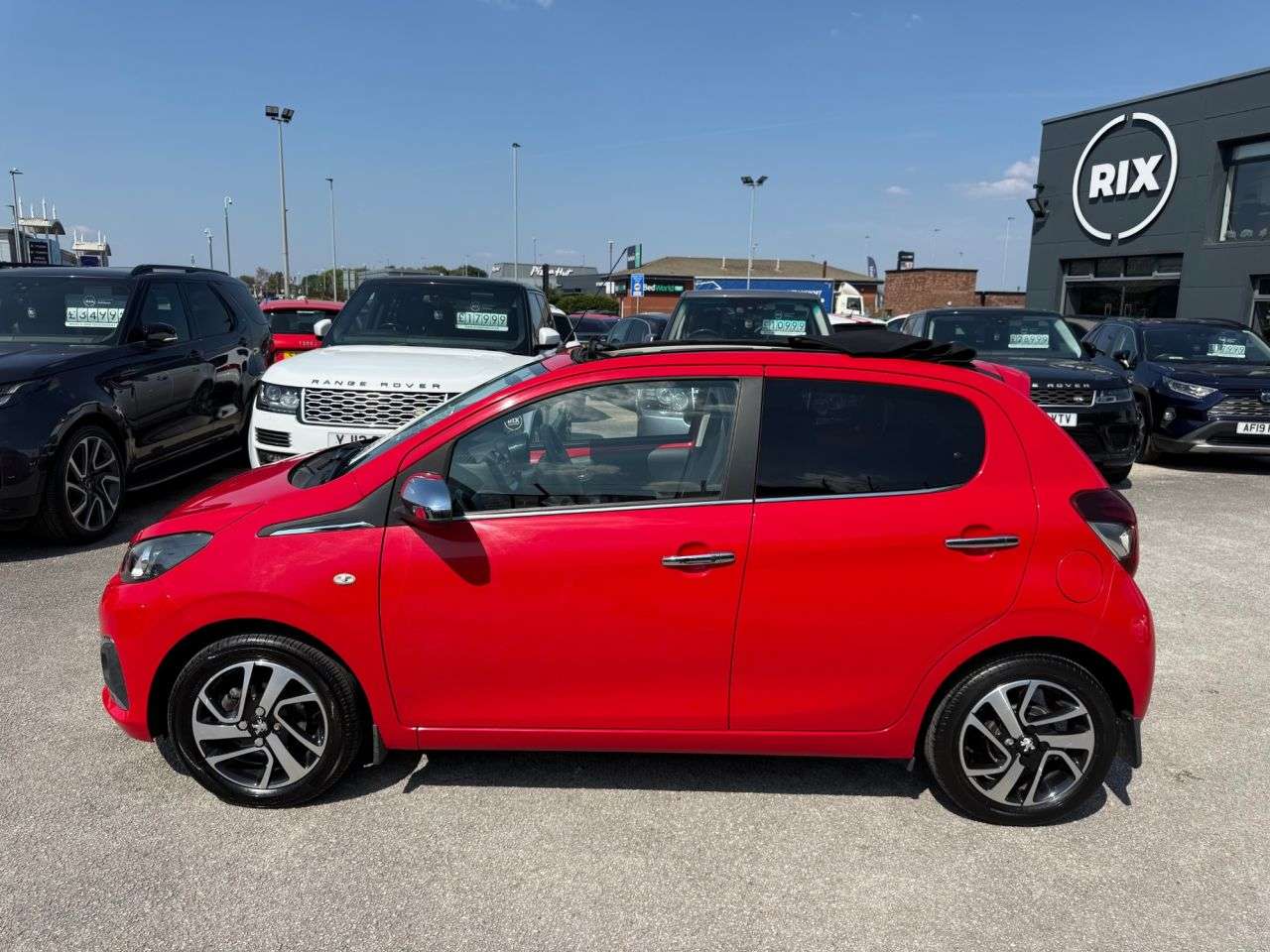 A 2014 PEUGEOT 108 1.2 VTi PureTech Allure Top! 5dr Petrol Manual Euro 5-2 FORMER KEEPERS-BLUE A 2014 PEUGEOT 108 1.2 VTi PureTech Allure Top! 5dr Petrol Manual Euro 5-2 FORMER KEEPERS-BLUE