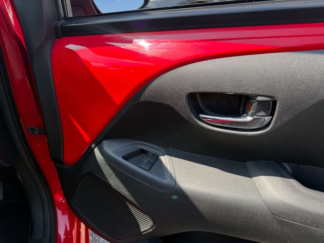 2014 PEUGEOT 108 2014 PEUGEOT 108