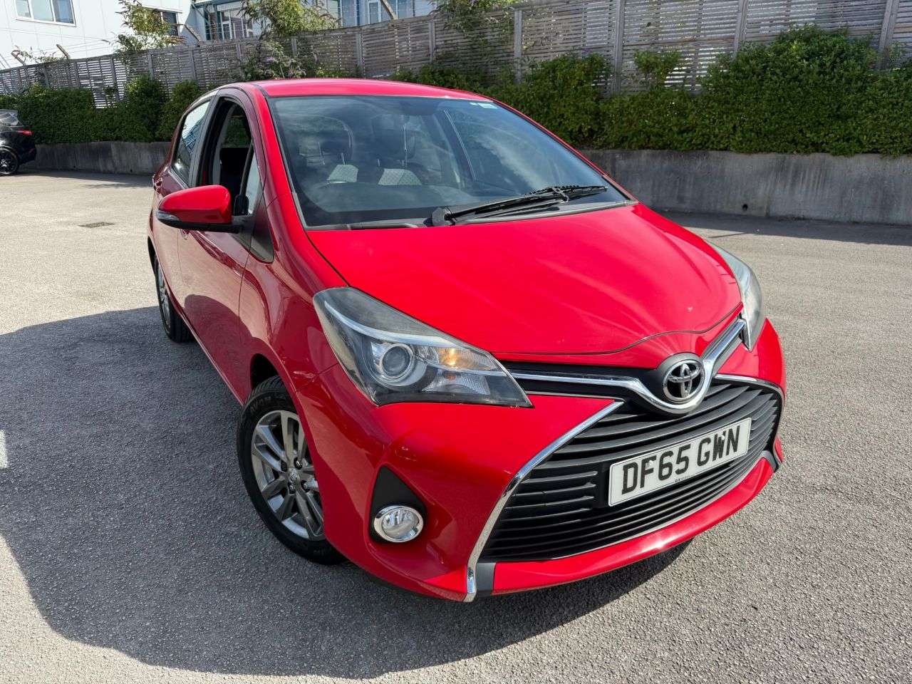 2015 TOYOTA YARIS 2015 TOYOTA YARIS