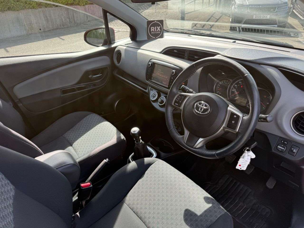 2015 TOYOTA YARIS 2015 TOYOTA YARIS
