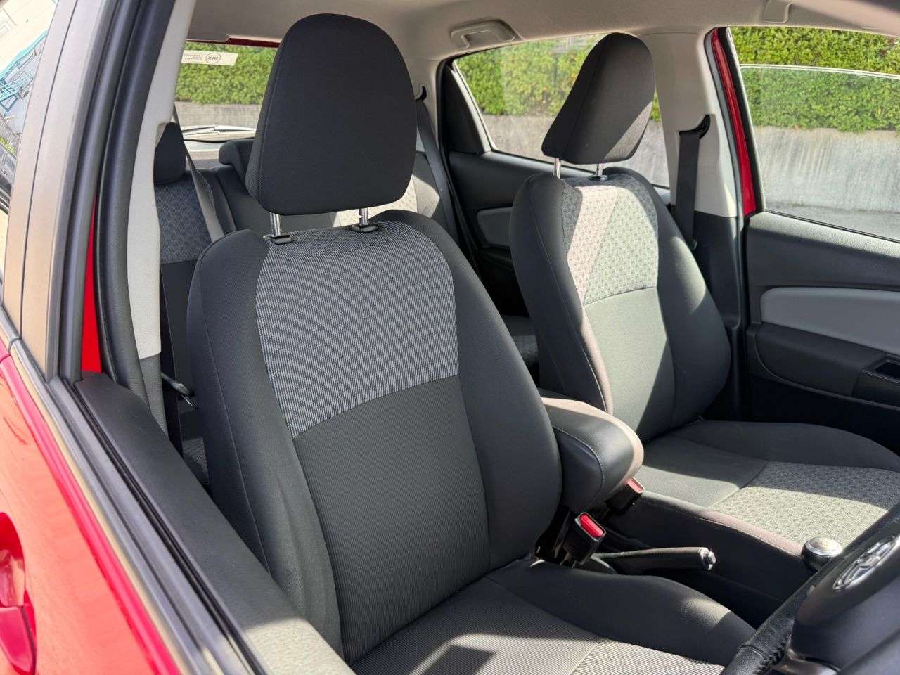 2015 TOYOTA YARIS 2015 TOYOTA YARIS