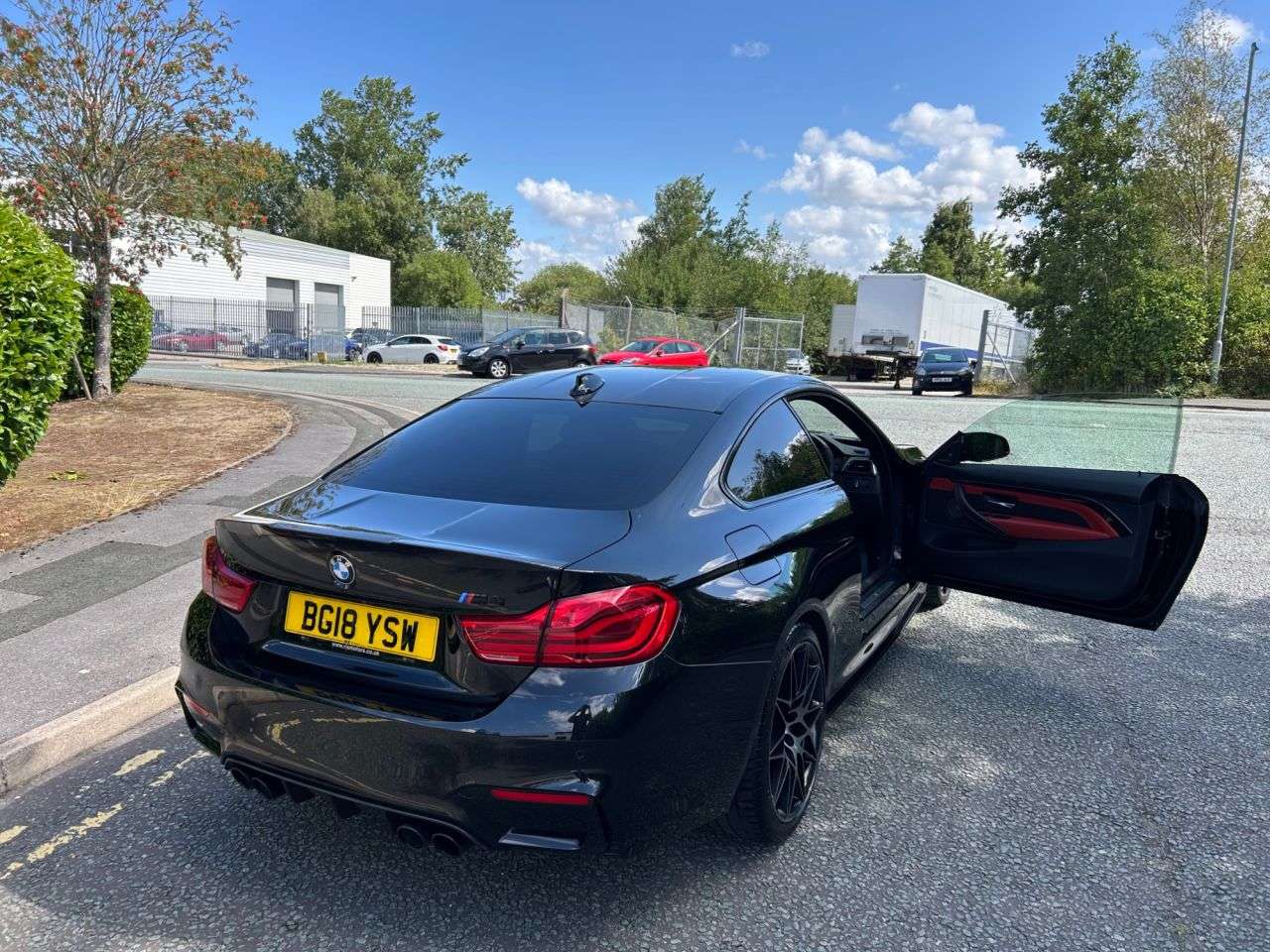 2018 BMW M4 2018 BMW M4