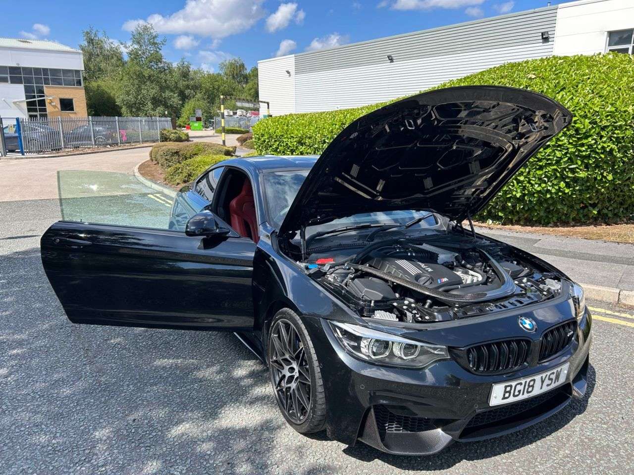 2018 BMW M4 2018 BMW M4