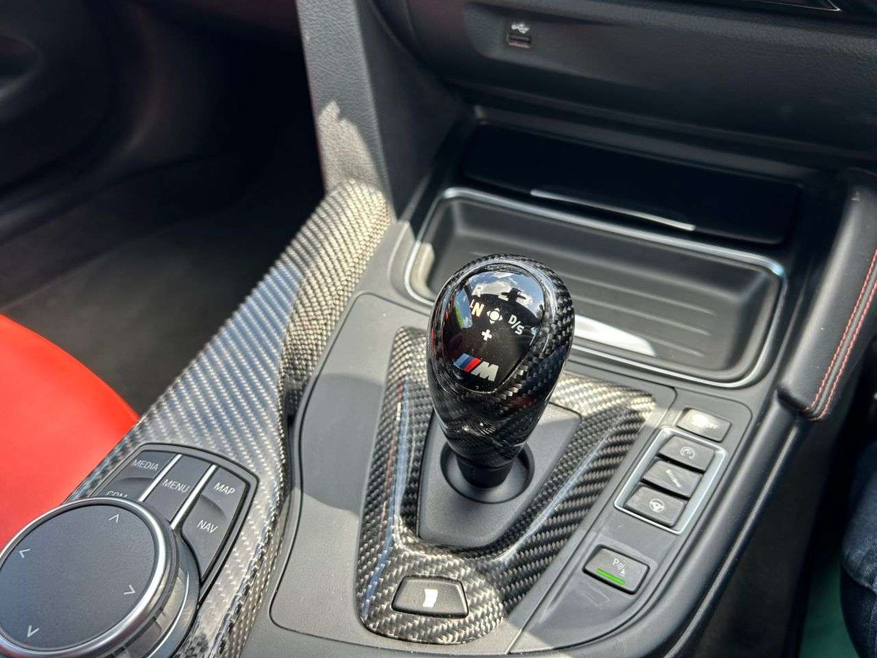 2018 BMW M4 2018 BMW M4