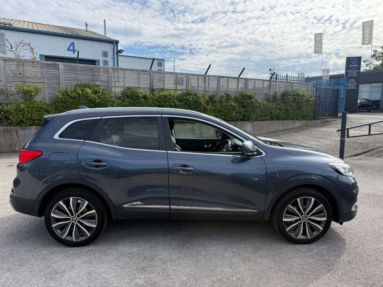 2019 RENAULT KADJAR 2019 RENAULT KADJAR