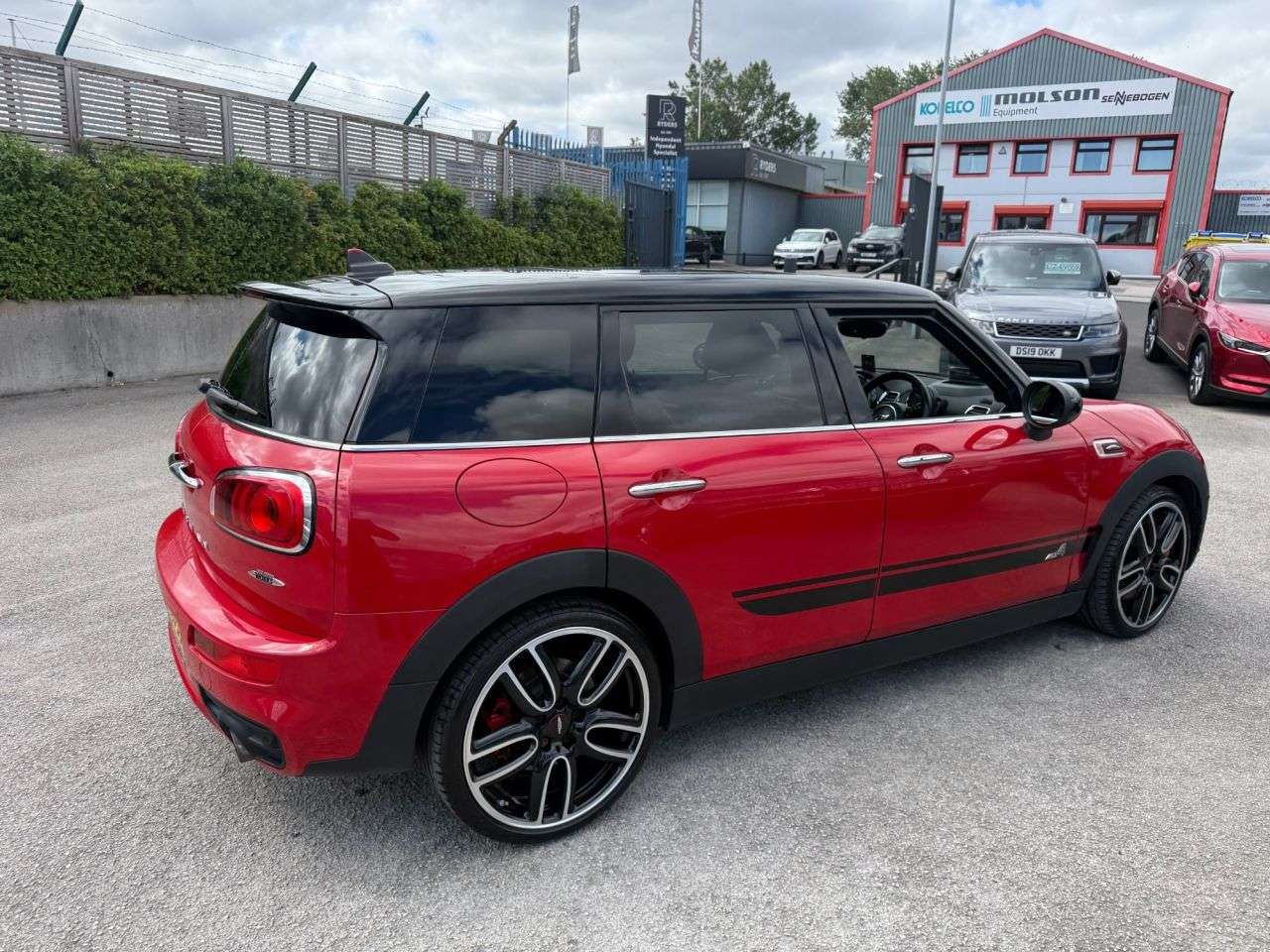2018 MINI CLUBMAN 2018 MINI CLUBMAN
