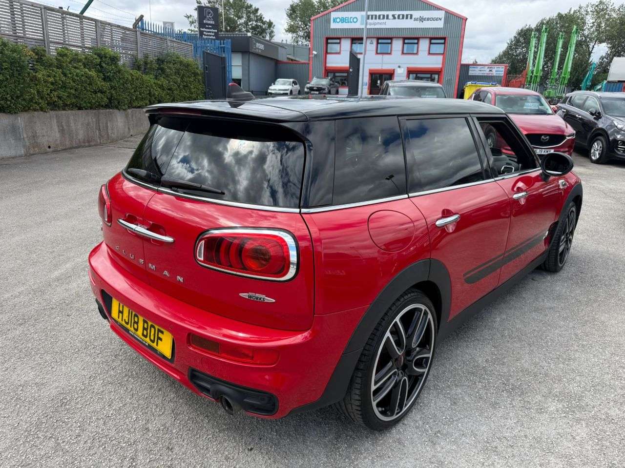 2018 MINI CLUBMAN 2018 MINI CLUBMAN