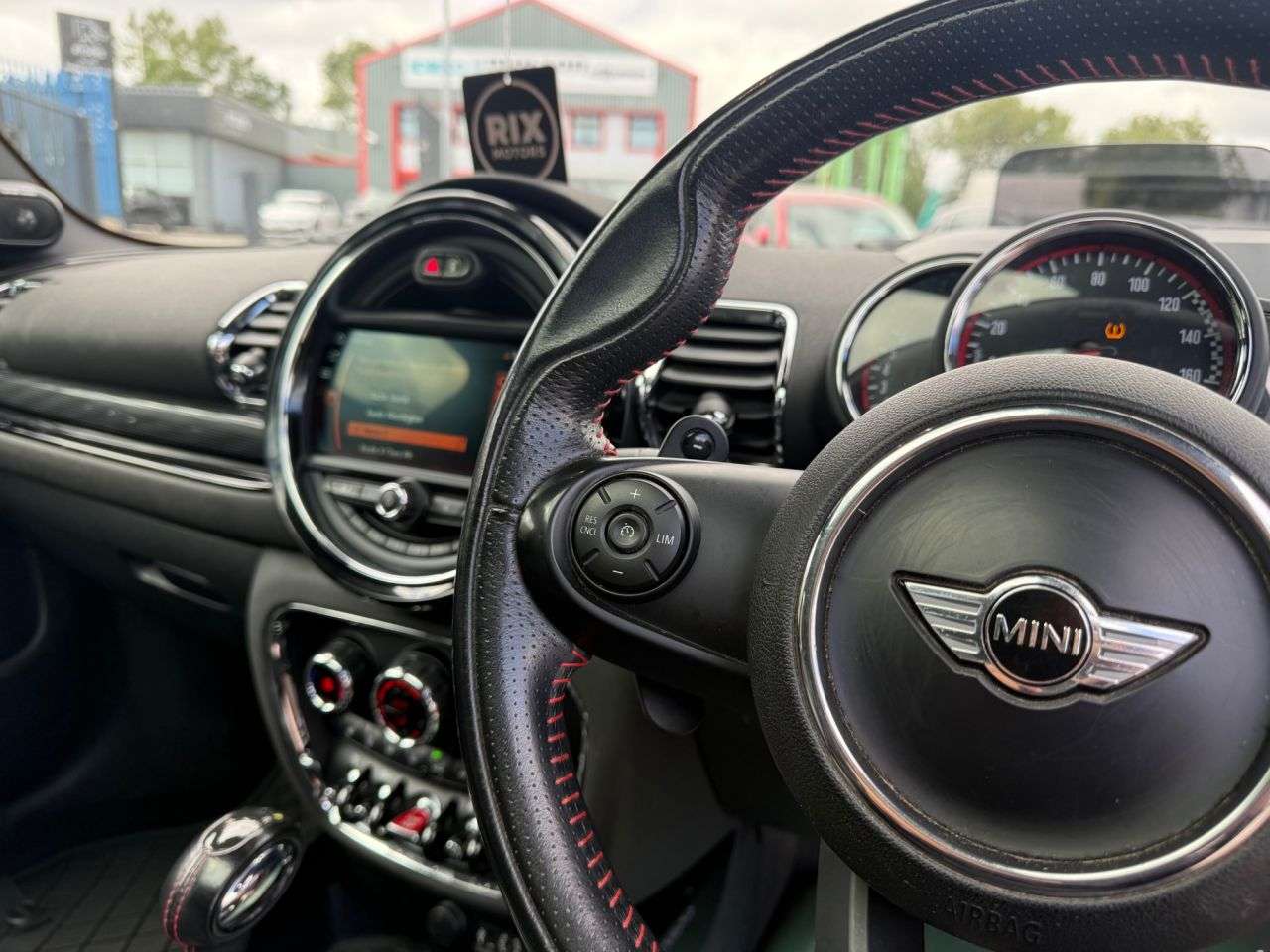 2018 MINI CLUBMAN 2018 MINI CLUBMAN