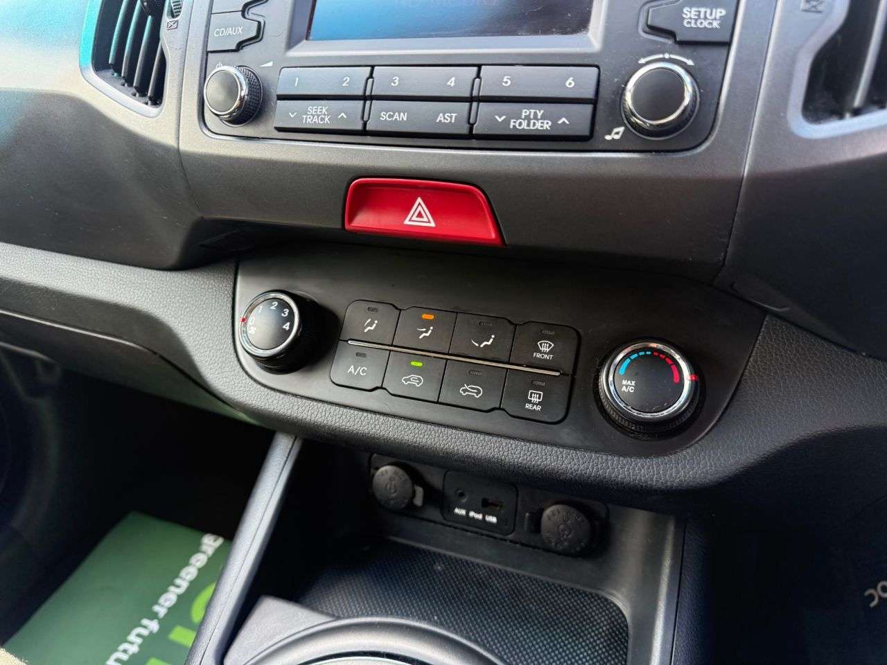 2011 KIA SPORTAGE 2011 KIA SPORTAGE